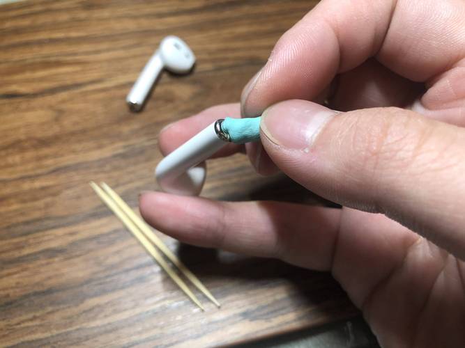 耳机黏糊糊的怎么清理图标