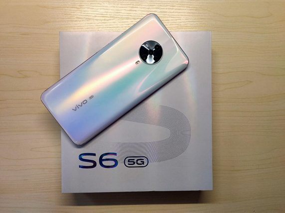 vivos6后盖是玻璃还是塑料游戏截图
