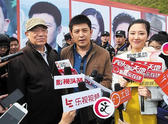 啊,父老乡亲的导演是谁游戏截图