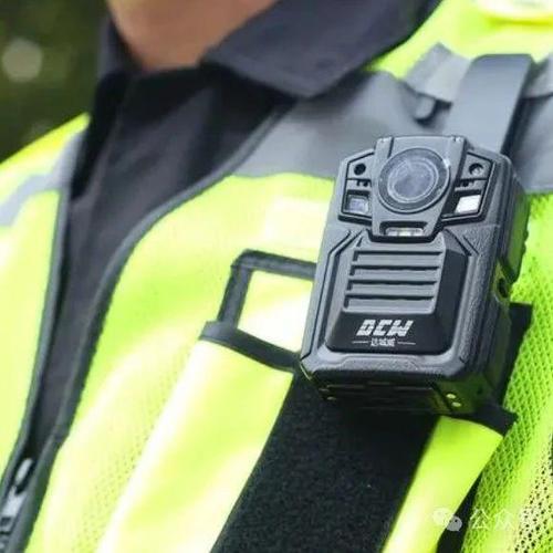 警用执法摄像记录仪使用方法