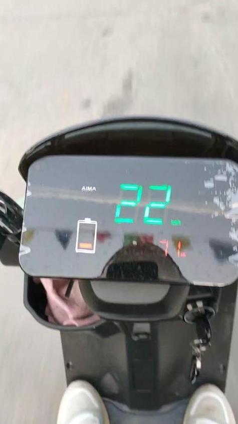 电动车电量不足显示图片缩略图