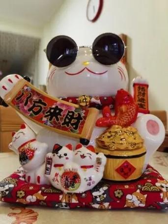 属虎的家不能摆招财猫吗缩略图