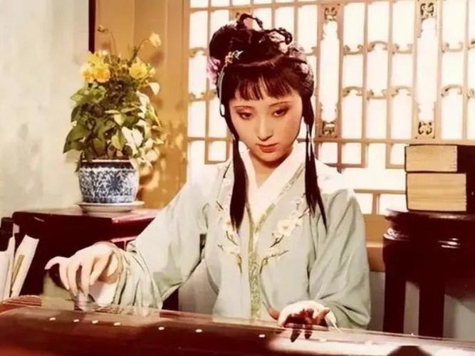 抚琴三部曲的先后顺序缩略图