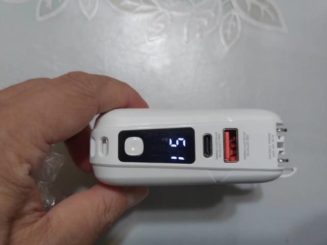 手机充电时间游戏截图
