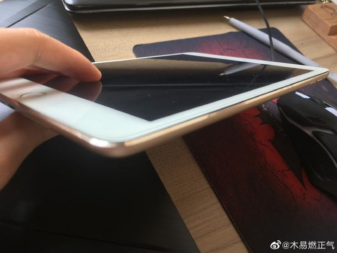 ipad边缘脱胶正常吗图标