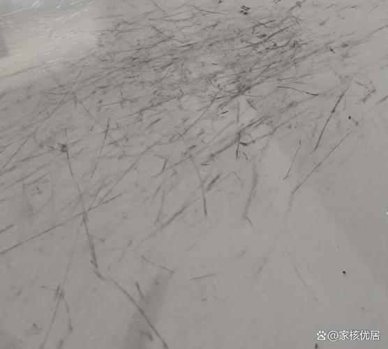 车蹭的黑印子怎么去掉
