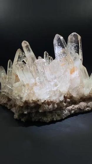水晶原矿石图片缩略图