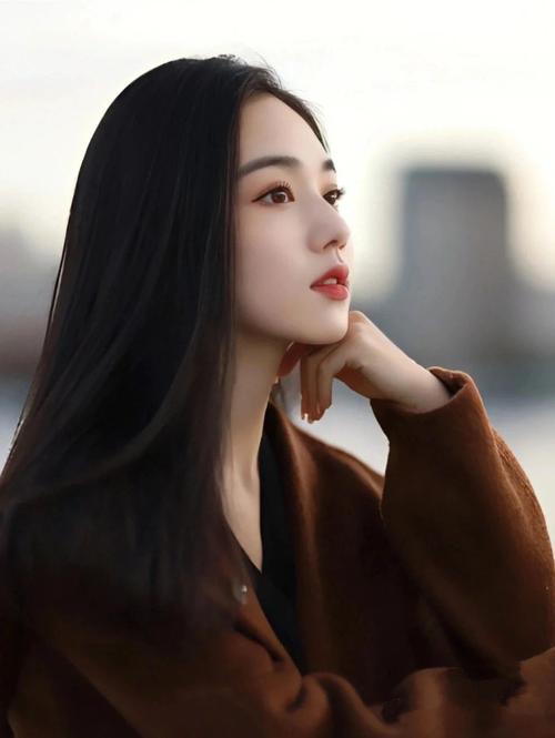 美女秀秀图片模糊怎么弄缩略图