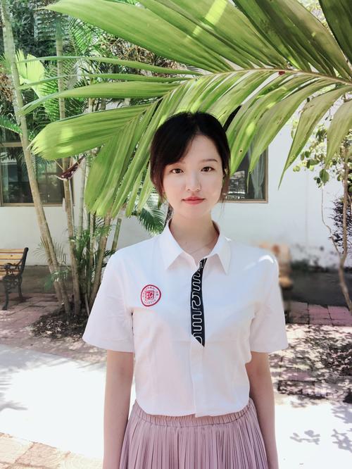 我玩过的校花英语老师冷狐版激活码是多少图标