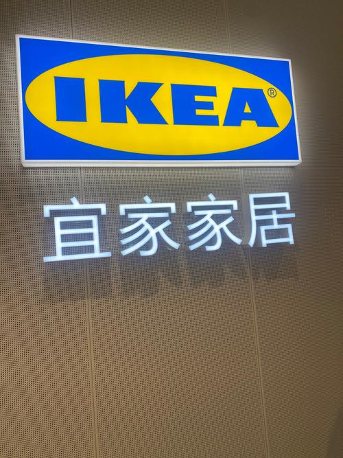 和平精英自瞄透视辅助器2023免广大量金币游戏截图