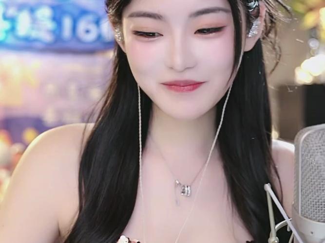 青瑤直播经典版无广告缩略图