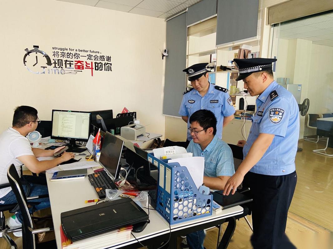 菠萝包轻小说最新无限金币版游戏截图