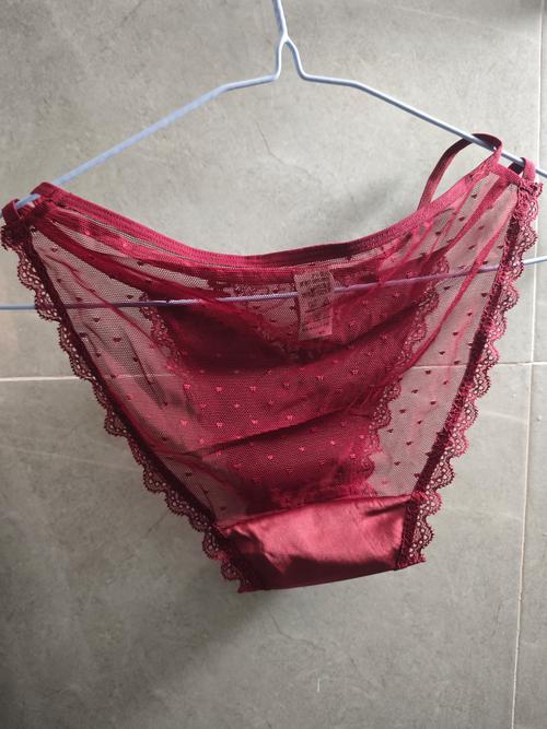 可以免费看女生隐私软件红色版游戏截图