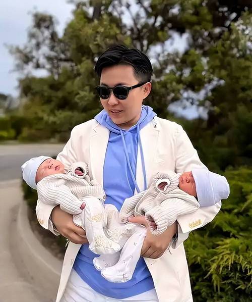 月夜直播安卓版解锁全部书源游戏截图