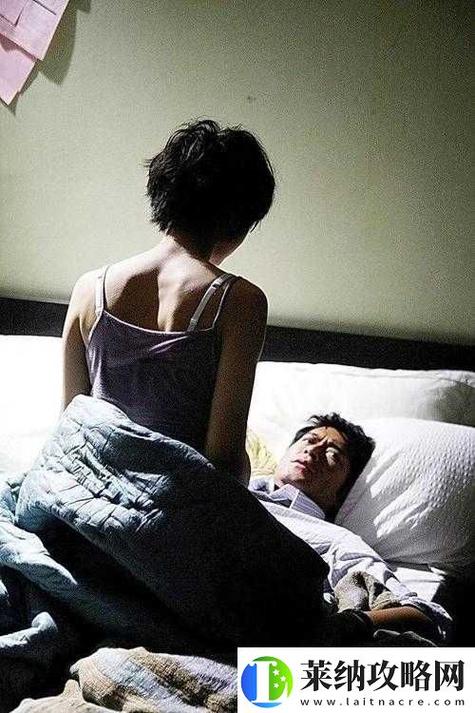 男女一起嗟嗟免费观看缩略图