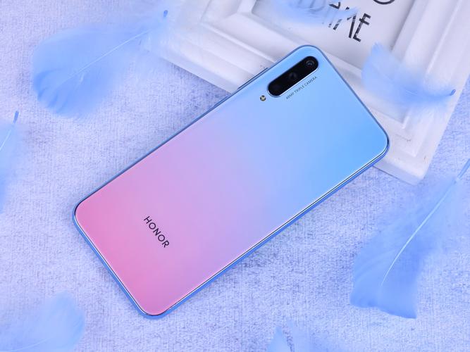 【荣耀20(8GB128GB全网通)】荣耀20(8GB128GB全电脑版官网游戏截图