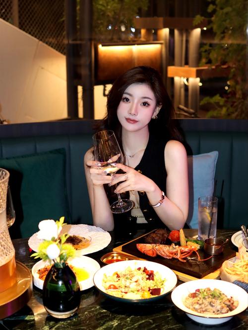 美女餐厅下载图标